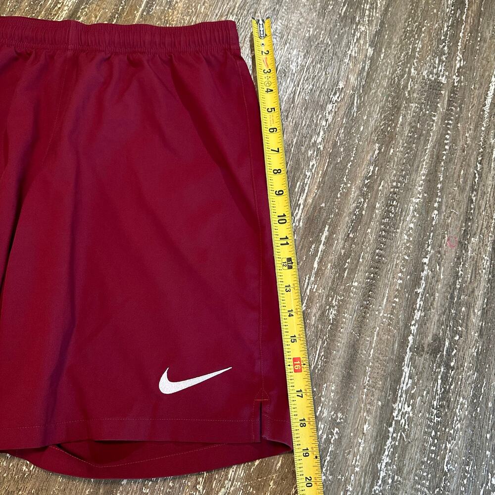 Vintage Nike Dri-Fit Portugal Soccer Team Shorts 9.5” Inseam Maroon Mens Size L - Picture 7 of 10